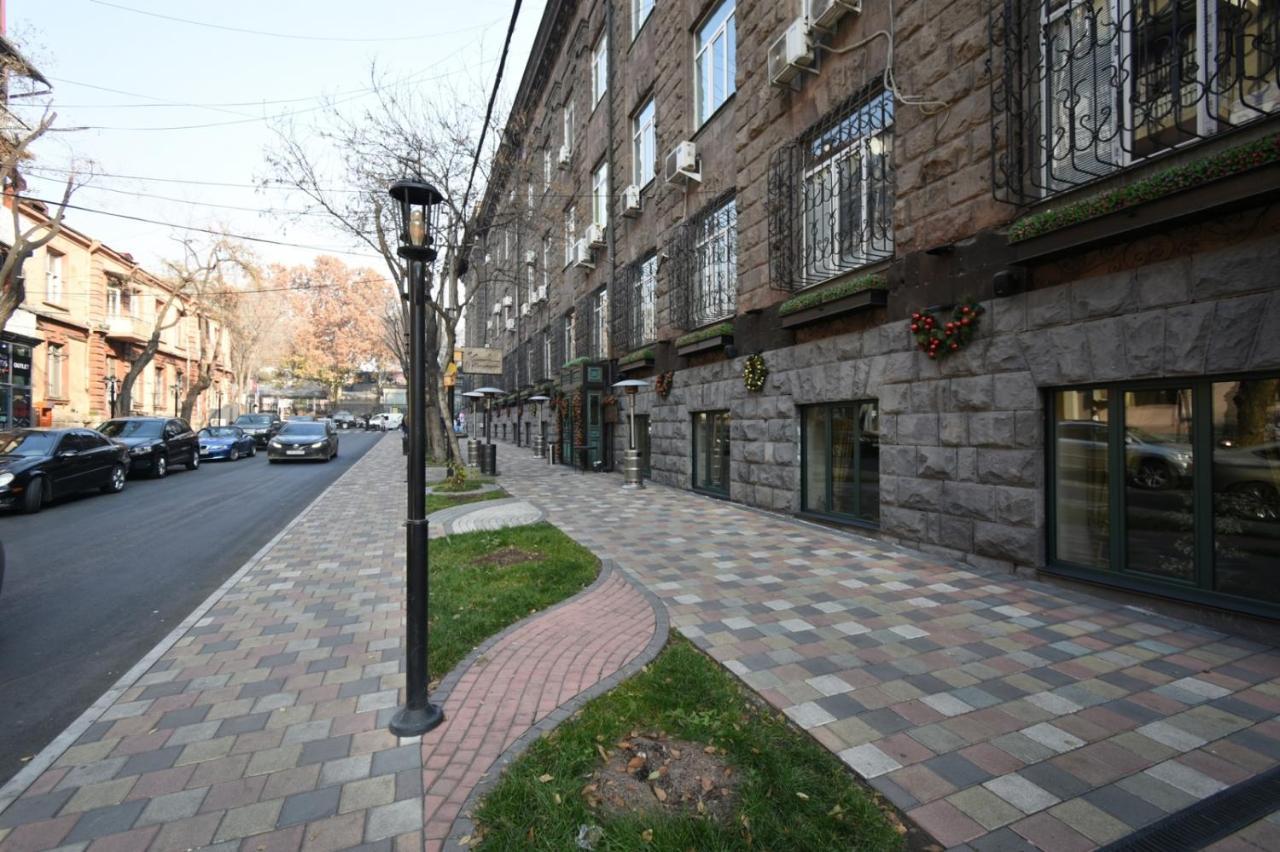 A&X Hostel And Tours Jerevan Eksteriør bilde